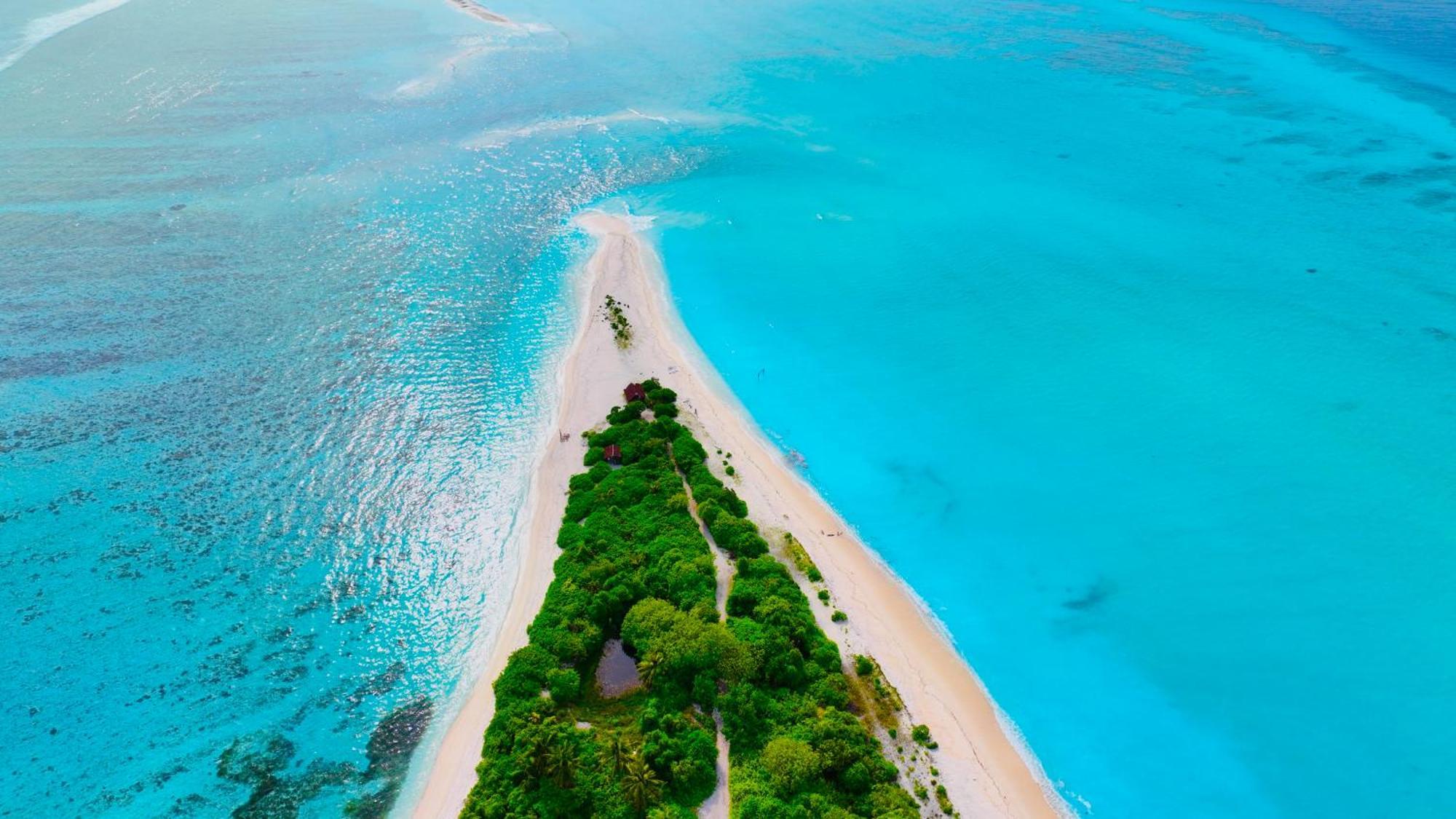 ホテル White Tern Maldives Maamigili エクステリア 写真